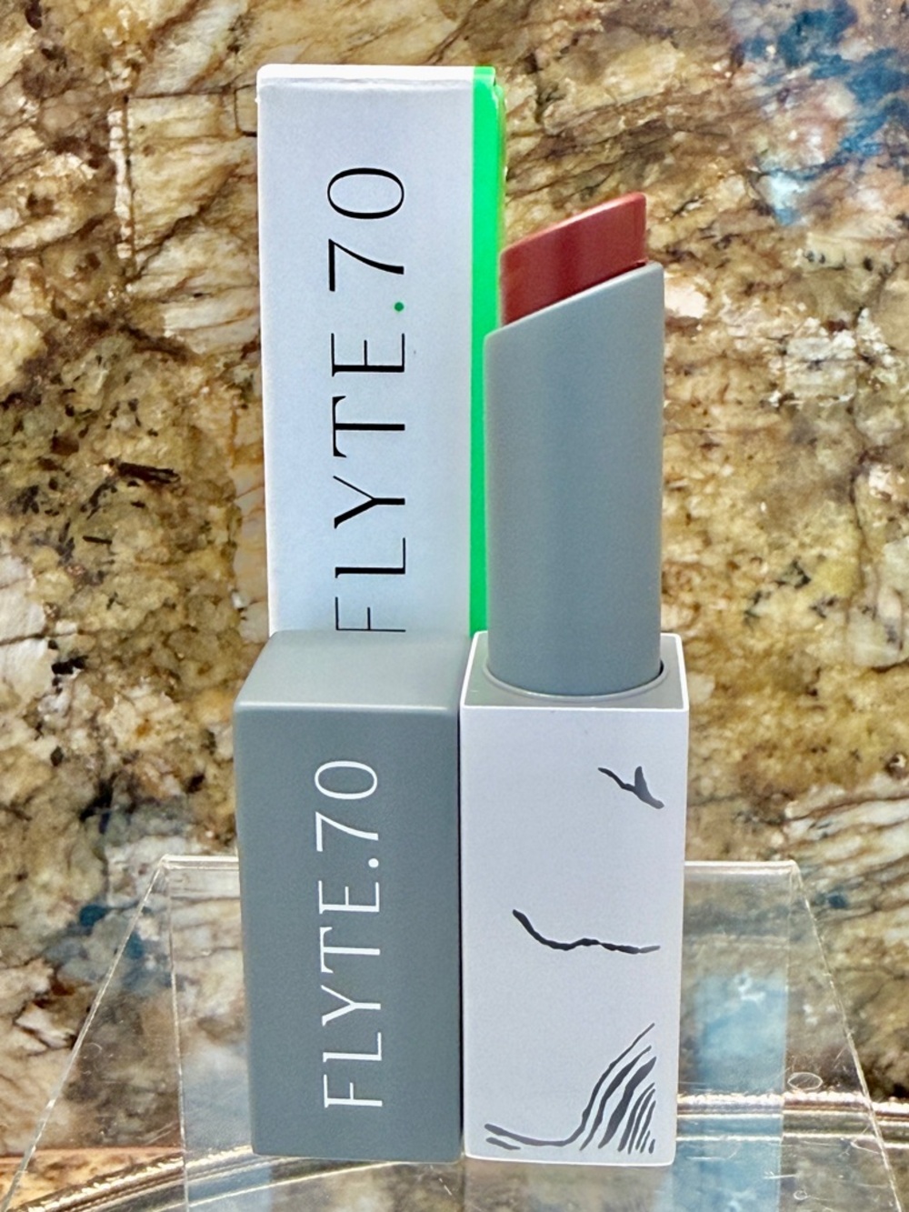 FLYTE 70 L+L LipLacquer High Shine Lipstick in Fast Car Color Reddish Amber